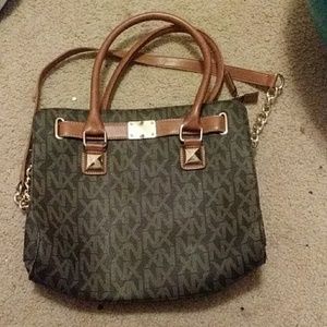NX big purse